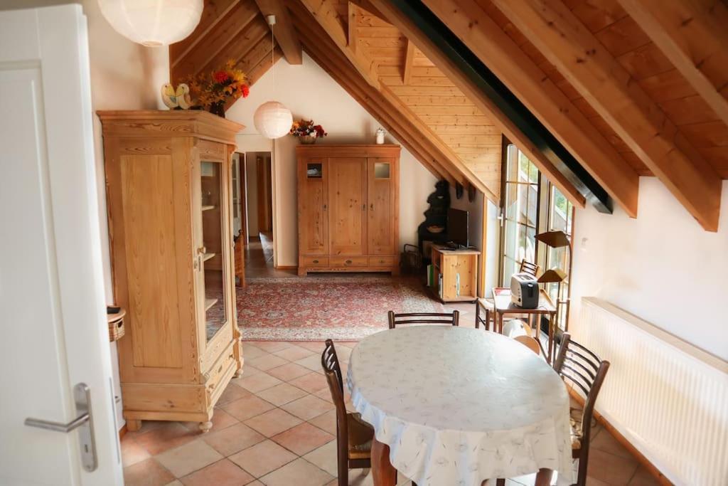 Familienfreundliche Wohnung - Hofgut Bad Nauheim Buitenkant foto